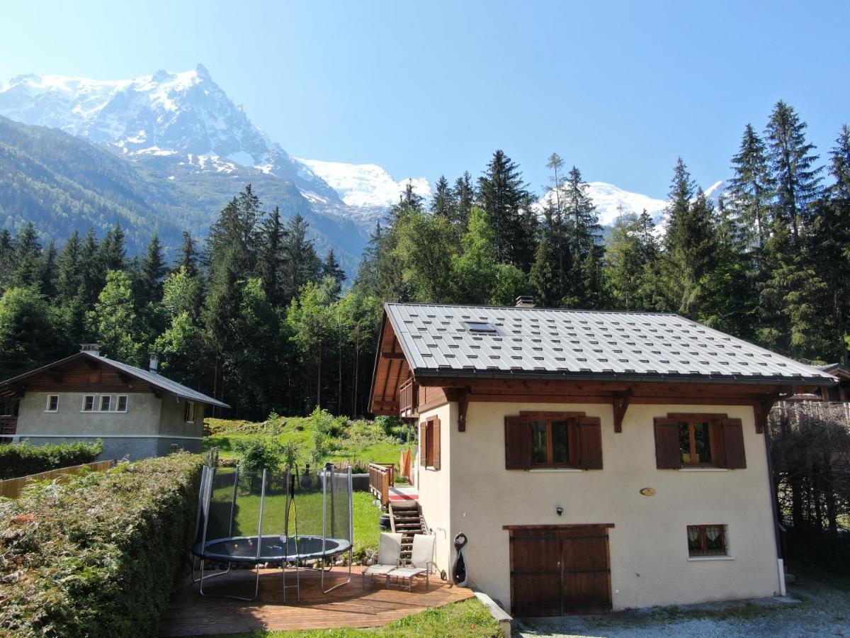 Chamonix Large Chalet, Sleeps 12, 200M2, 5 Bedroom, 4 Bathroom, Garden, Jacuzzi, Sauna Eksteriør billede